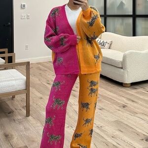 Talulah Tiger Color-block Pink and Orange Cardigan and Pants Knit Set - size M